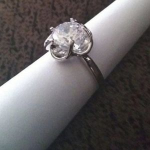 Pandora promise ring- size 5